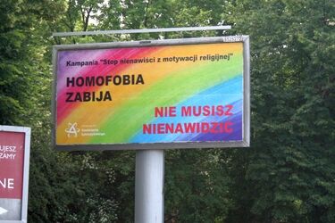 Motywacja religijna przyczyną nienawiści? Ateistyczna fundacja walczy z homofobią