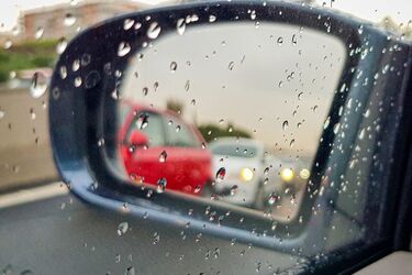 Burze z gradem w Podlaskiem. Synoptycy ostrzegają