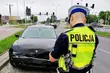 Zderzenie dwóch osobówek na skrzyżowaniu. 