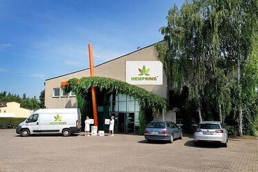 Nowa siedziba, hala i laboratorium. HempKing szuka nowych pracowników na różne stanowiska