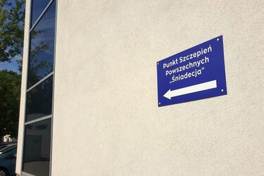 Raport epidemiczny. Coraz mniej zakażeń i zgonów w Polsce