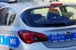 Dwa wypadki w niedzielne popołudnie. Spadł szybowiec i dachowała osobówka. Są ofiary
