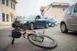 Potrącenie rowerzysty w Łapach. Kierowca samochodu z promilami