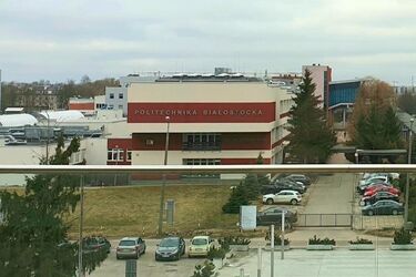 PB - ruszyła rekrutacja uzupełniająca i na studia niestacjonarne. Dużo kierunków do wyboru