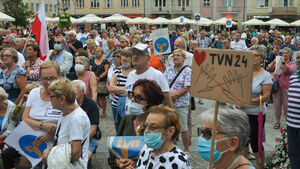 Wolne Media! Cały Rynek Kościuszki wypełniony manifestantami [ZDJĘCIA]