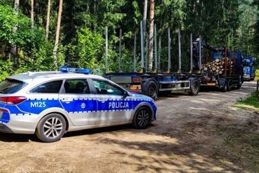 Zderzenie scanii i motoroweru