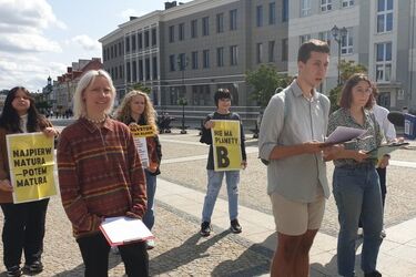 Rada Miejska wprowadzi stan kryzysu klimatycznego w Białymstoku? Tego chce młodzież