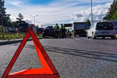 Efekt domina przy wjeździe do Białegostoku