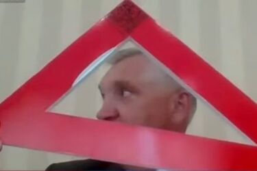 Czarnkobyl, kanibalizacja, papier toaletowy - radni ws. reformy oświaty. Za żona ministra