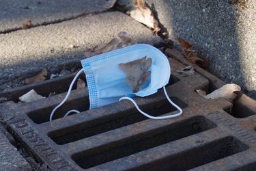 Po weekendzie mniej zakażeń w koronawirusowym raporcie