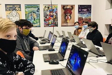 Koduj z Gigantami! Ruszają zapisy na warsztaty z programowania 