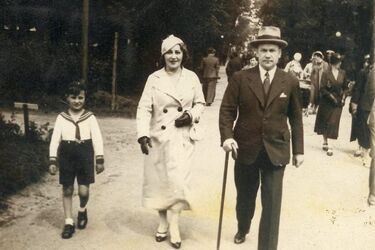 W centrum stanie pomnik prezydenta Białegostoku