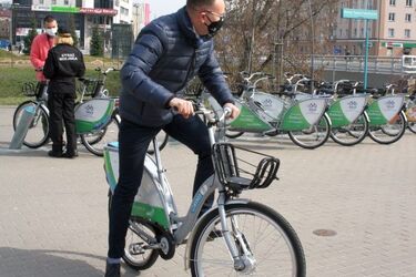 Zostaw samochód w domu. 22 września autobusy BKM i BiKeRy będą darmowe