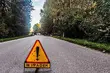 Motocyklistka wjechała w elektryczny wózek inwalidzki, a potem w auto. Są ranni