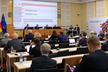 Pierwsza sesja sejmiku po wakacjach. Radni zdecydowali na co dadzą pieniądze