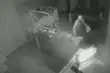 Włamał się do lokalu, ukradł sprzęt, pieniądze, a potem zrobił sobie kebaba [WIDEO]