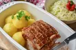 Obiady dla pracowników magistratu muszą być gorące i na czas. Jak nie - posypią się kary