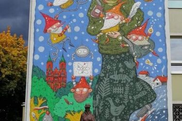 W Białymstoku jest nowy mural. Zawiera mnóstwo symboli i przyciąga uwagę