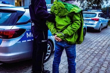 Pościg za autem. W środku było 7 imigrantów z Iraku i kierowca z Albanii