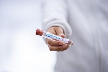 Raport zakażeń COVID-19. W Podlaskiem mamy 439 nowych przypadków