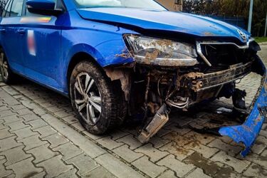 Kolejny pościg. Ukrainiec w warszawskiej taksówce wylądował w rowie