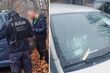 Zniszczyli samochody Medyków na Granicy. Policja zatrzymała pseudokibiców z Białegostoku