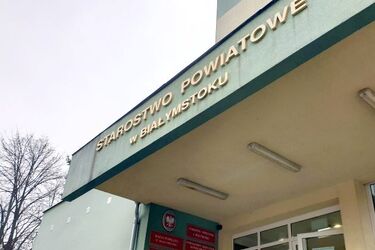 Budżet Powiatu Białostockiego na 2022 r. Największą inwestycją będzie rozbudowa Starostwa