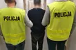 Ukradł alkohol, napój i parówki. Ze sklepu uciekł w samych spodniach
