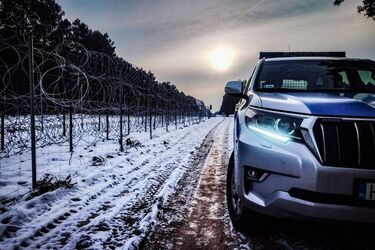 Sytuacja na granicy. Białoruskie służby rzucały petardami hukowymi