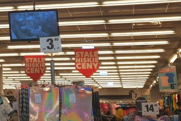 Bezpieczne zakupy przedświąteczne. Jak nie paść ofiarą oszustów?