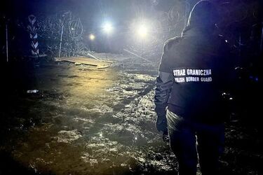Forsowanie granicy. Dwóch żołnierzy poszkodowanych