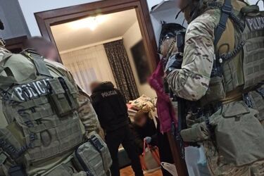 Sprawcy "napadu na tira" zatrzymani. Straty to ponad 6,5 miliona złotych