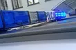 Ul. Poleska. Radiowóz uderzył w słup, policjant w szpitalu