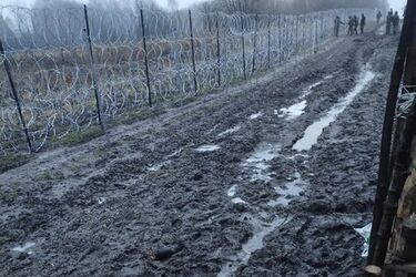 W weekend noworoczny granicę próbowało przekroczyć 44 imigrantów