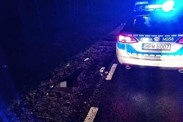 Tragedia na nieoświetlonej drodze. Nie żyje pieszy