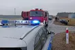 Uderzył w dwa auta i wjechał do rowu. Kierowca trafił do szpitala