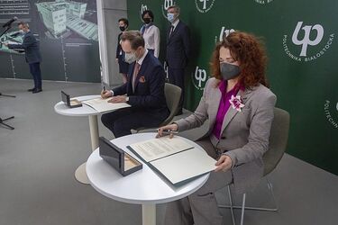 Politechnika Białostocka będzie współpracowała z Medykiem. Skorzystają studenci