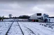 Lokomotywa uderzyła w samochód ciężarowy, który zignorował znak STOP