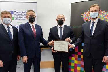 Białostocki szpital dostał certyfikat jakości od ministra zdrowia 