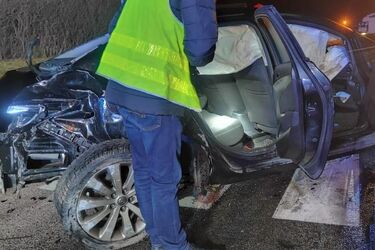 Dwóch "kurierów" w rękach policji. Jeden spowodował wypadek
