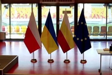 Z Ukrainą! Białostoccy radni wyjątkowo jednomyślni. Organizują pomoc, udostępniają dom