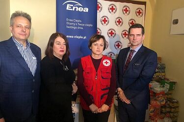 Enea Ciepło wspiera uchodźców z Ukrainy. Przekazała dary do Polskiego Czerwonego Krzyża