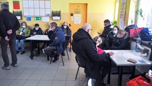 Kolejki po paszporty ciągle duże. Apogeum - w sobotę [ZDJĘCIA]