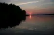 Marszałek sprzedaje malowniczą działkę nad jeziorem