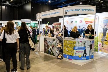 Salon Perspektywy 2022 w końcu w formie stacjonarnej. Jak wypadły białostockie uczelnie?