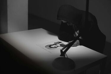 Jak pozostać sobą w pędzącym świecie? Wystawa Praktisa w CLZ