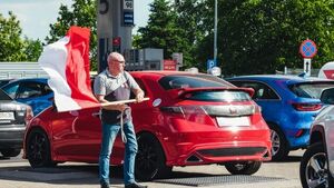 Horrendalne ceny paliw. Kierowcy próbowali zablokować Orlen na Dojlidach [ZDJĘCIA]