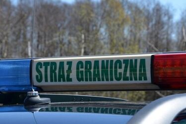 Dziewczynka doznała urazu głowy. Pogranicznicy eskortowali ją przez 40 km