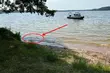 Niewybuch nad jeziorem. Ewakuowano 150 plażowiczów