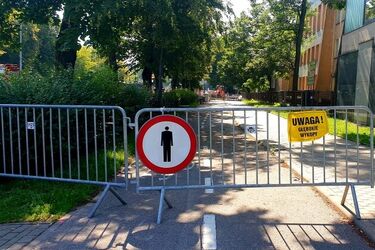 Ścieżka rowerowa przy al. Piłsudskiego zostanie wyłączona z ruchu na dłużej